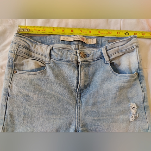 Zara Premium Wash Skinny Jeans (Light Stonewashed Denim) 💙 👖 (Size 2) - Picture 7 of 16